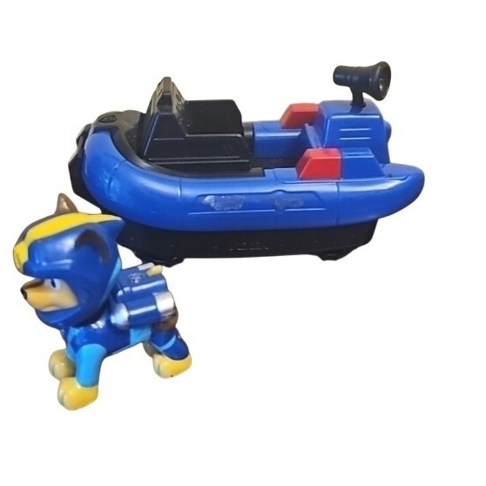 Paw Patrol Chase Sea Patrol Transforming Vehicle Police Boat and Figure 70526AMP